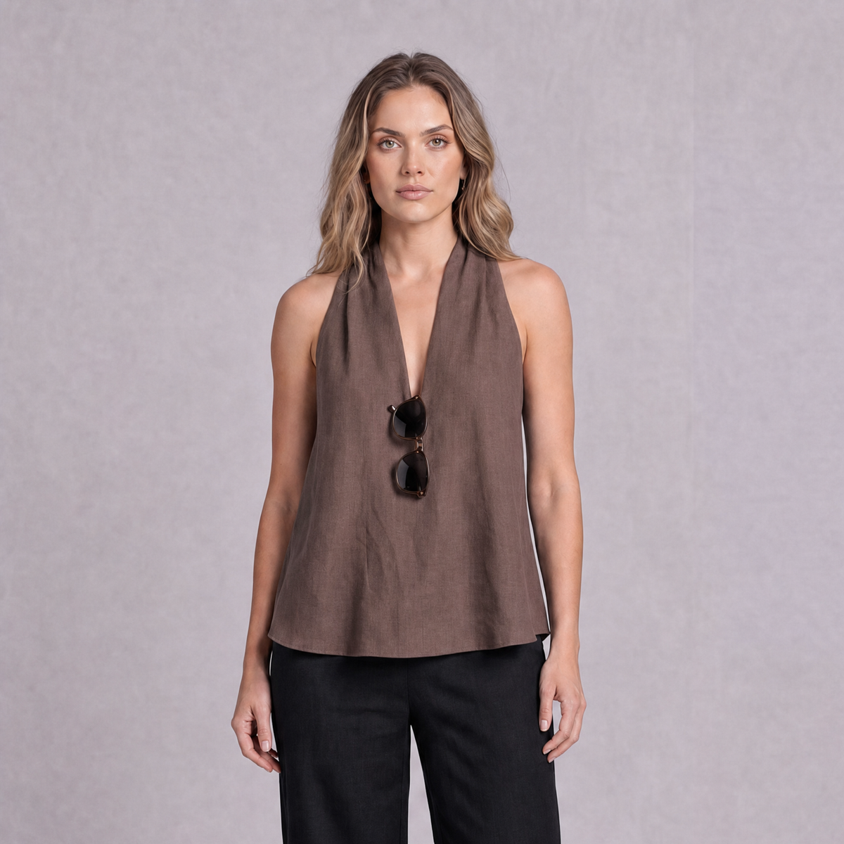 Linen Halter Neck Top in Burntwood, Ratń Swamini