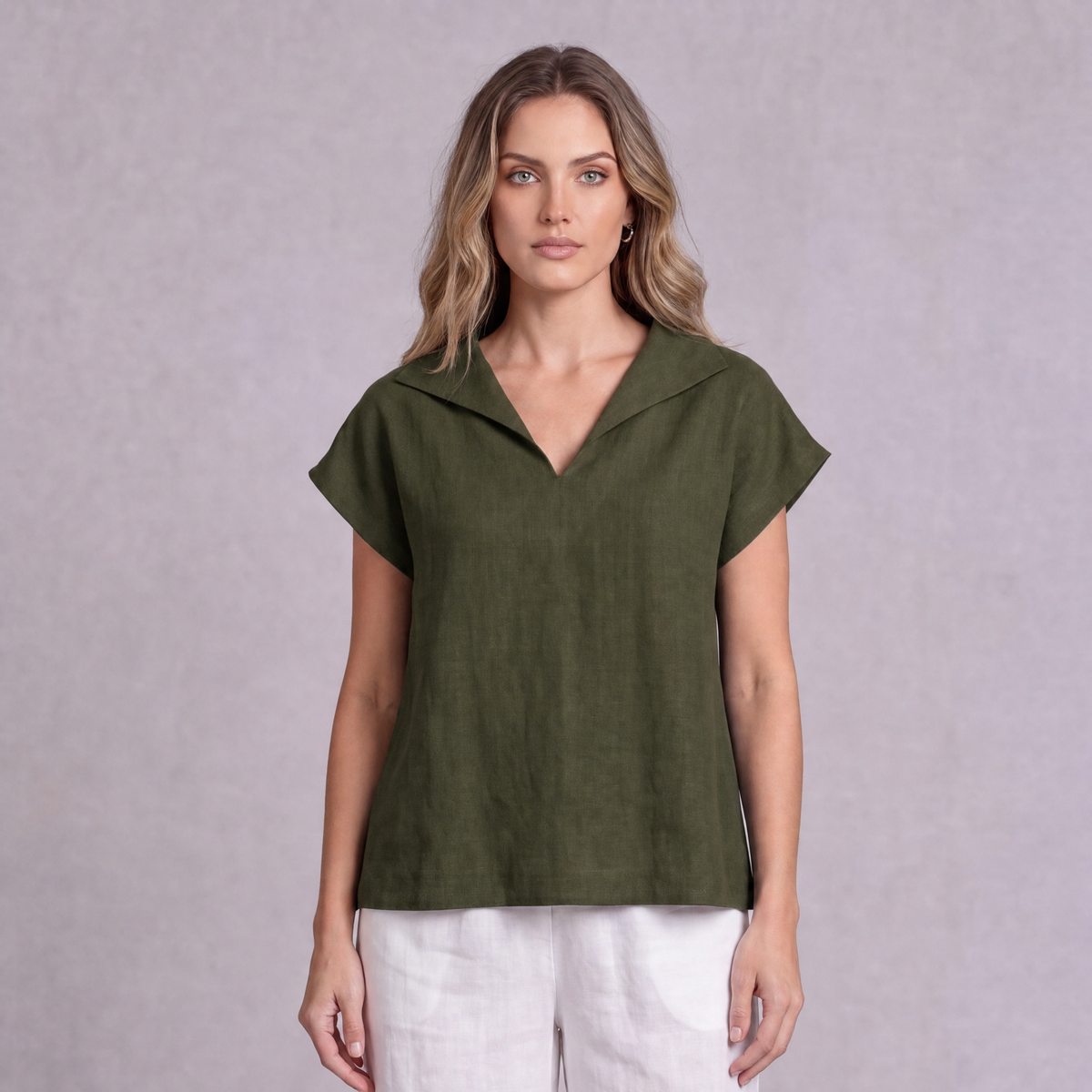 Linen Collared V-Neck Top in Moss Green, Ratń Swamini