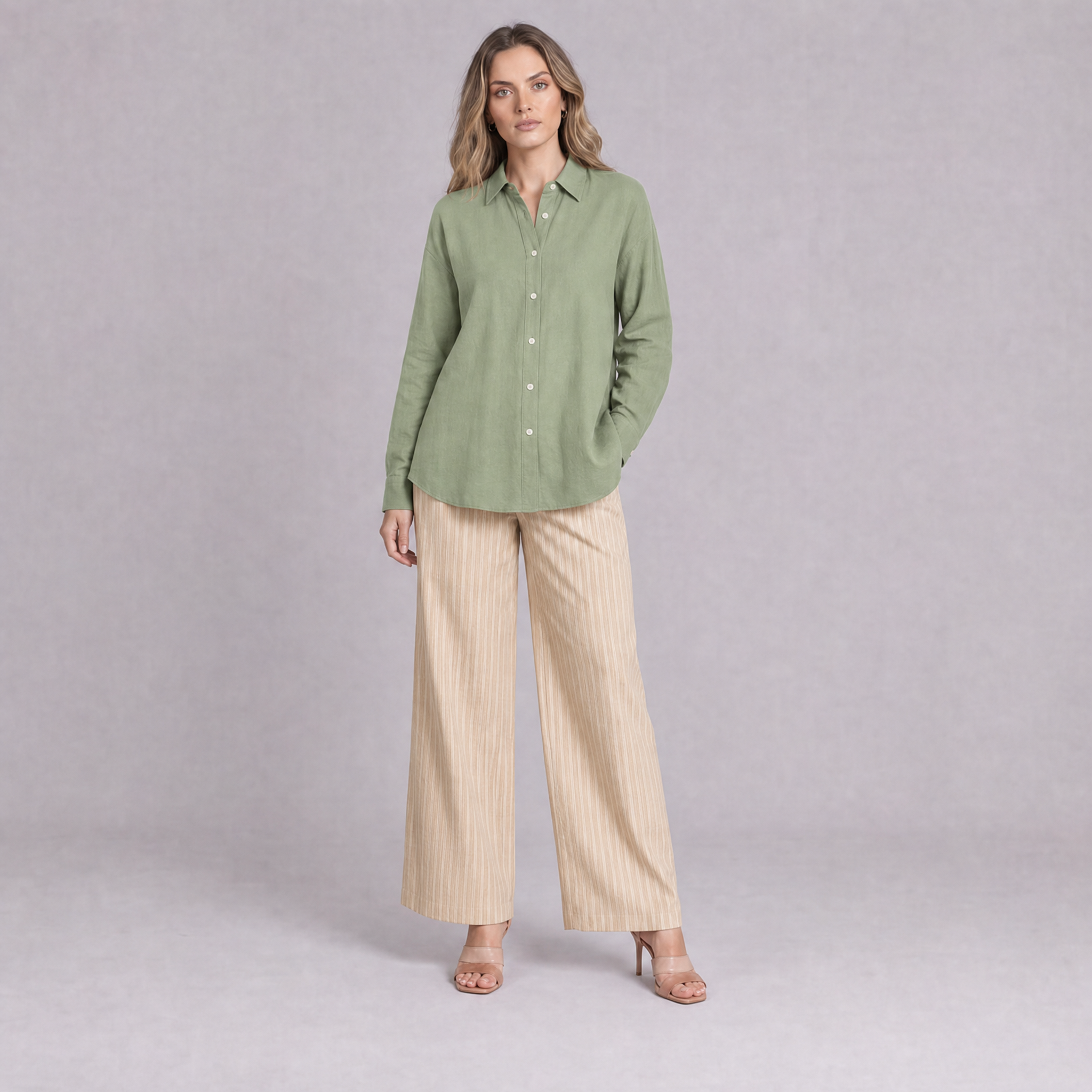 Linen Classic Shirt in Sage Green, Ratń Swamini