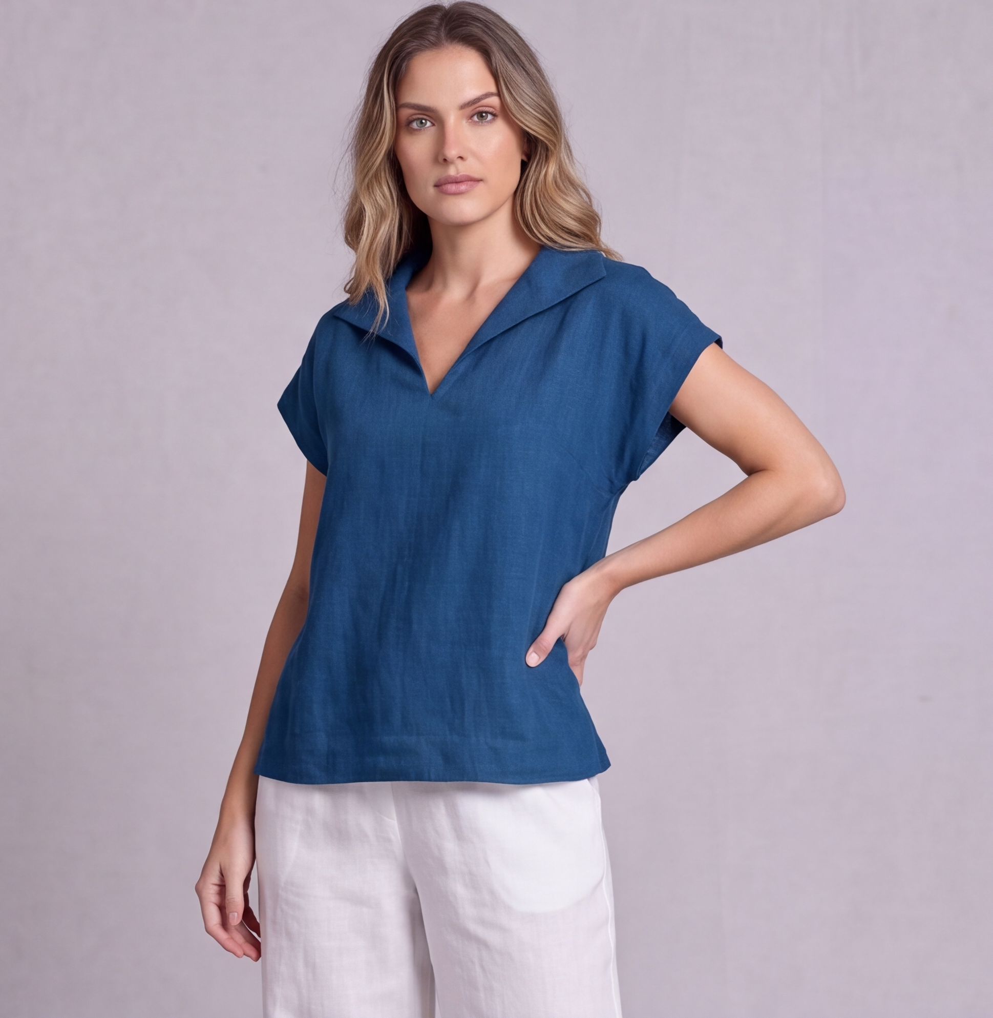 Linen Collared V-Neck Top — Ratń Swamini · view 4