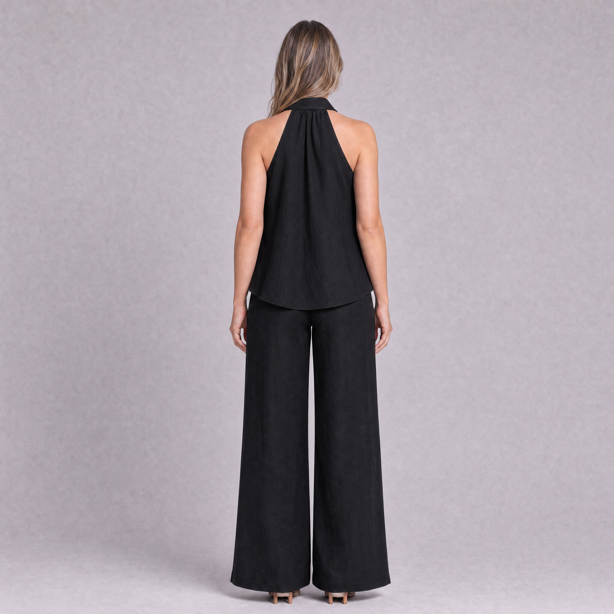 Linen Halter Neck Top — Ratń Swamini · view 2