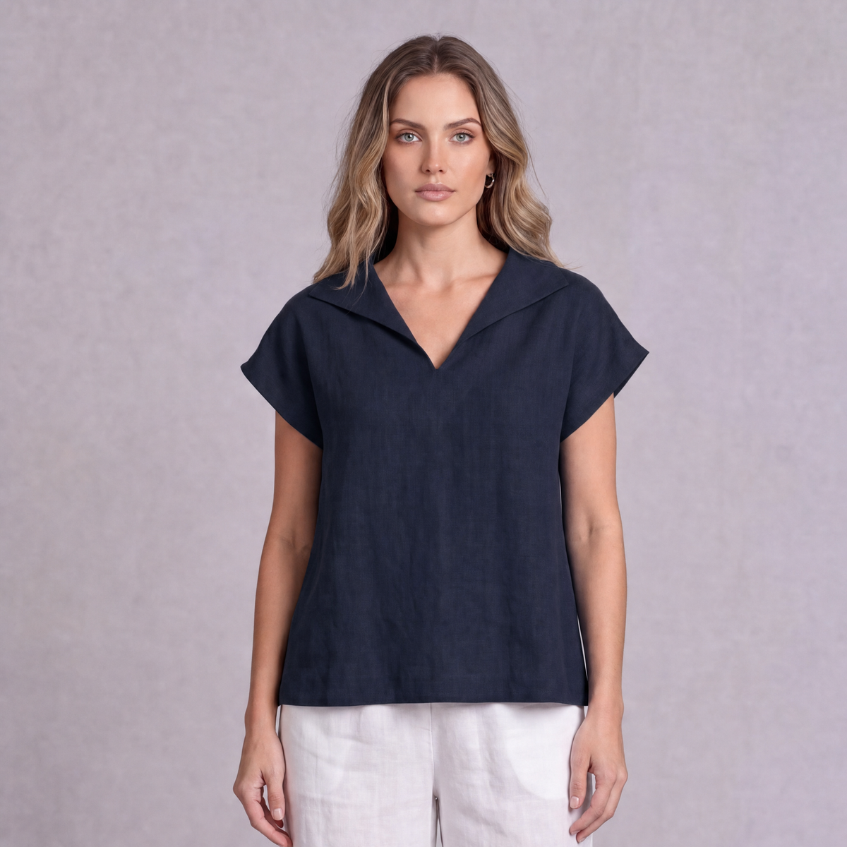 Linen Collared V-Neck Top in Navy Blue, Ratń Swamini