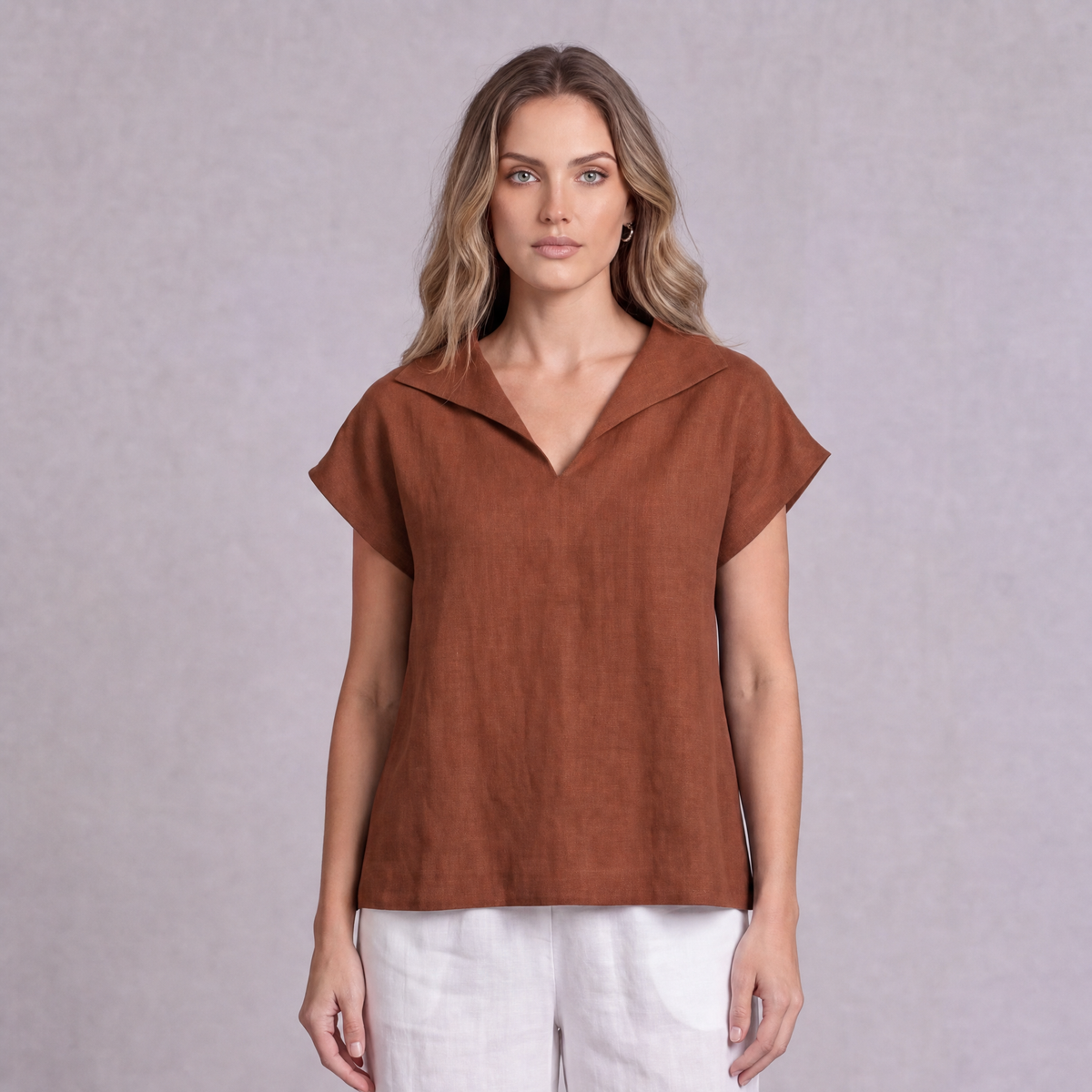 Linen Collared V-Neck Top in Terracotta, Ratń Swamini