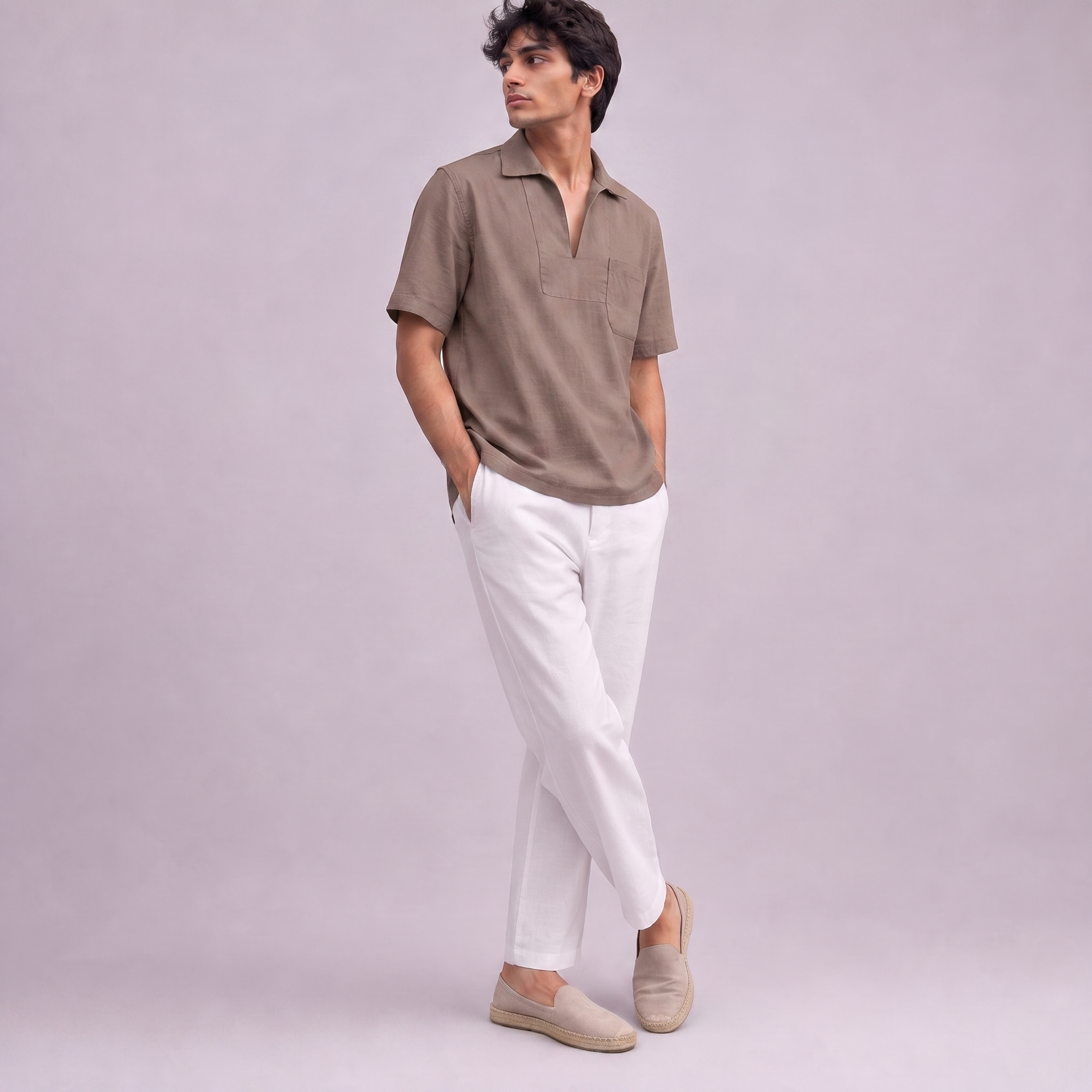 Linen Pullover Shirt in half sleeve in Burntwood, Ratń Swamini