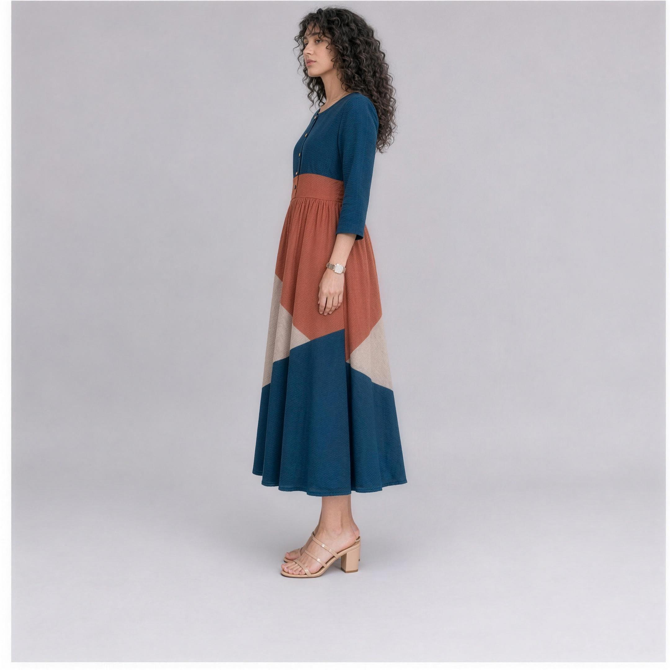 Linen Colour-Block Tiered Midi Dress in Coastal, Ratń Swamini, side view