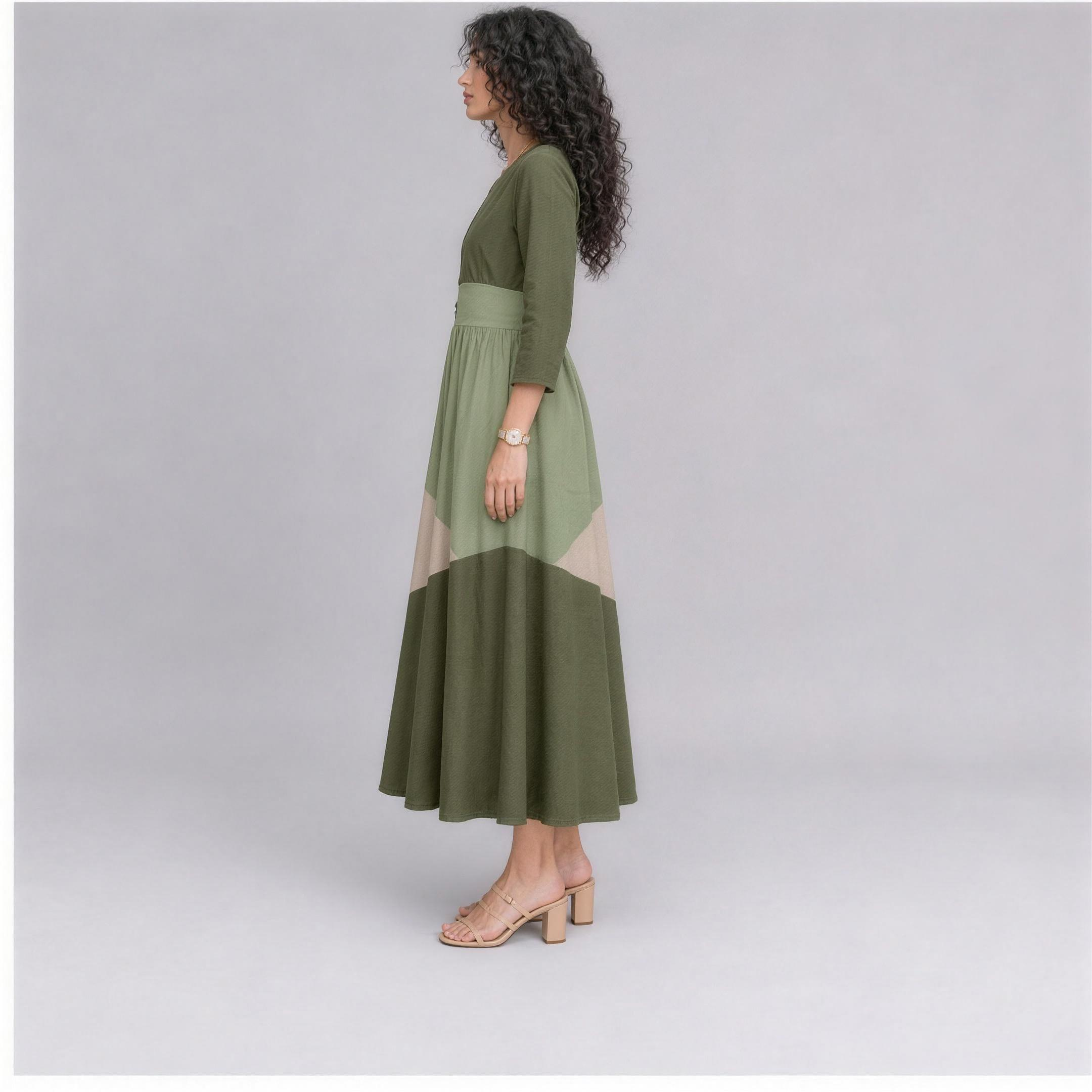 Linen Colour-Block Tiered Midi Dress in Meadow, Ratń Swamini, side view