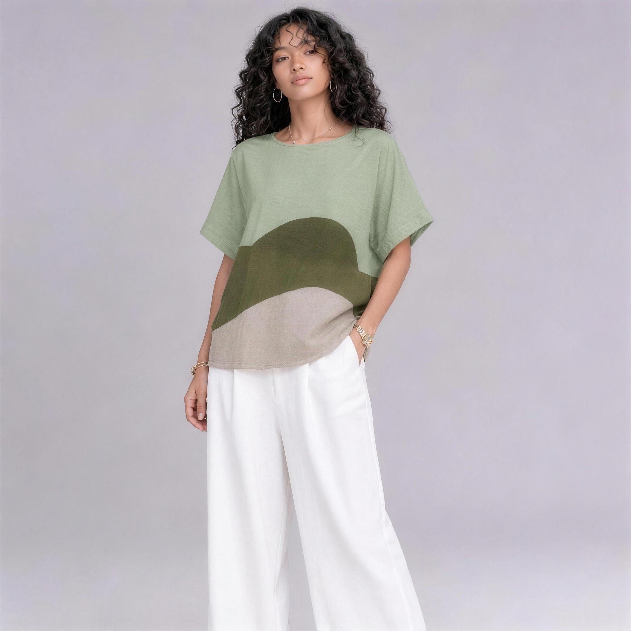 Linen Wave Colour-Block Top in Fernwood, Ratń Swamini