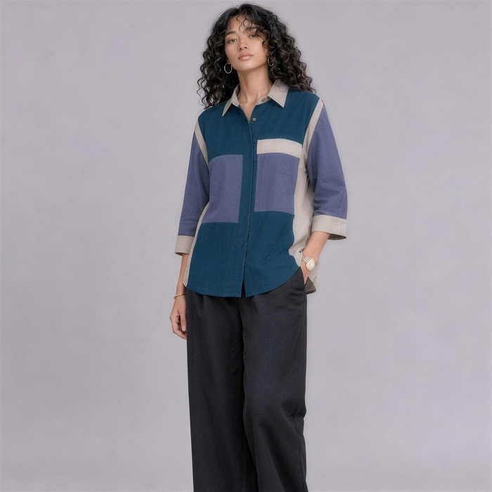 Linen Colour-Block Shirt in Harbor, Ratń Swamini