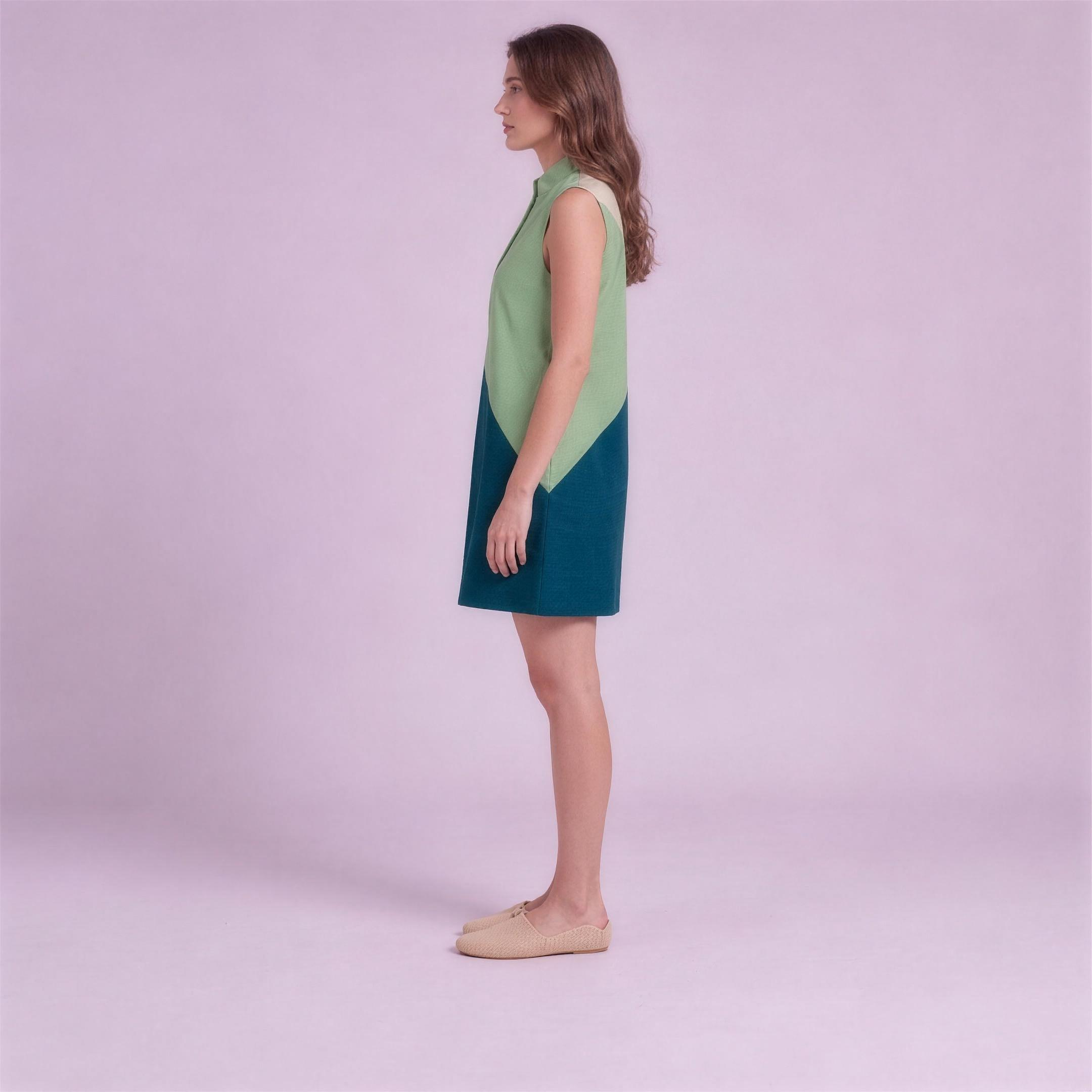 Linen Colour-Block Mini Dress in Estuary, Ratń Swamini, side view